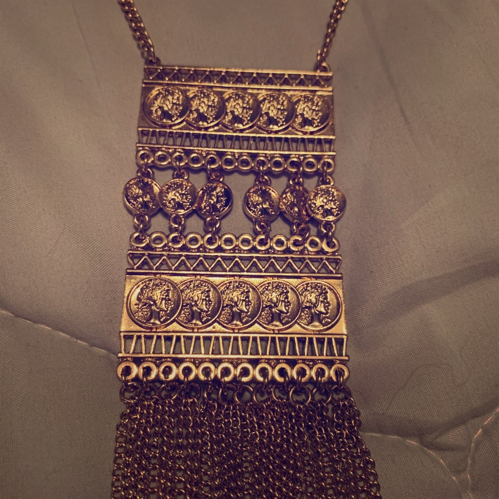 Gold-colored necklace